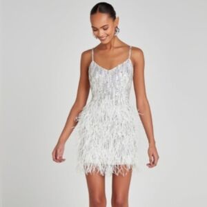 NWT Nadine Merabi Christy Silver White Beaded Sequin Crystal Feather Dress L/12